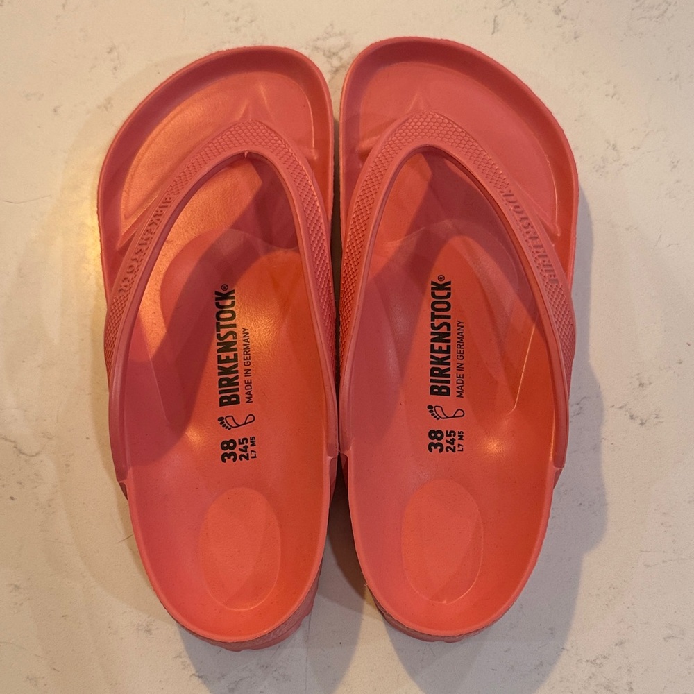 Birkenstock Coral Sandals - FlipFlop